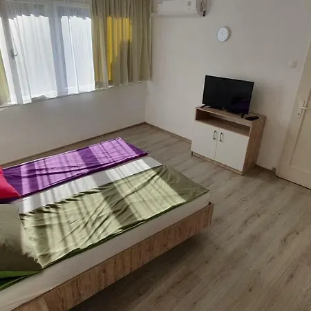 Chobs Apartmant